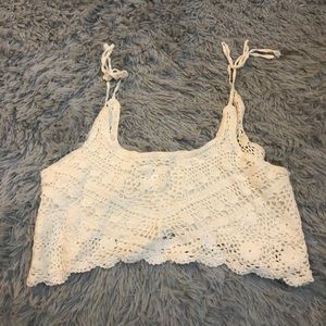3 FOR $30!! Billlabong Crochet Crop